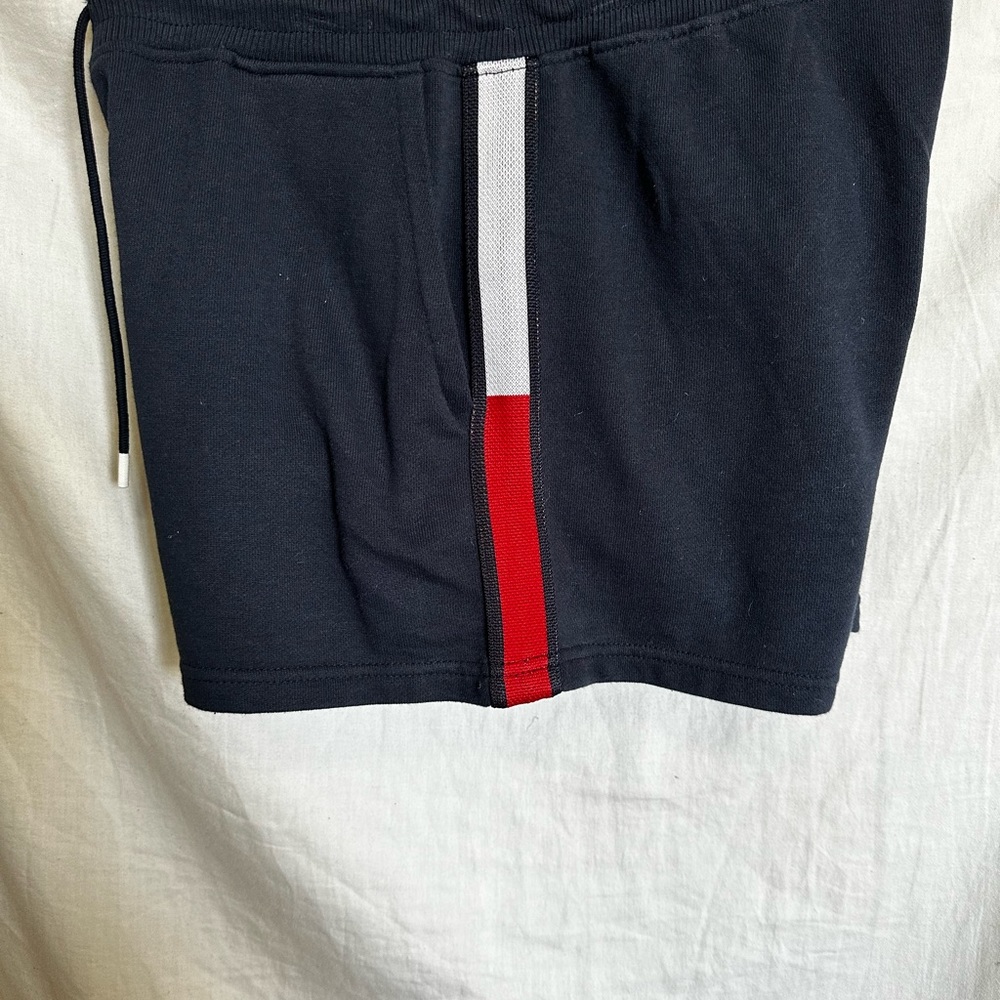 Tommy Hilfiger sweat shorts women’s medium blue